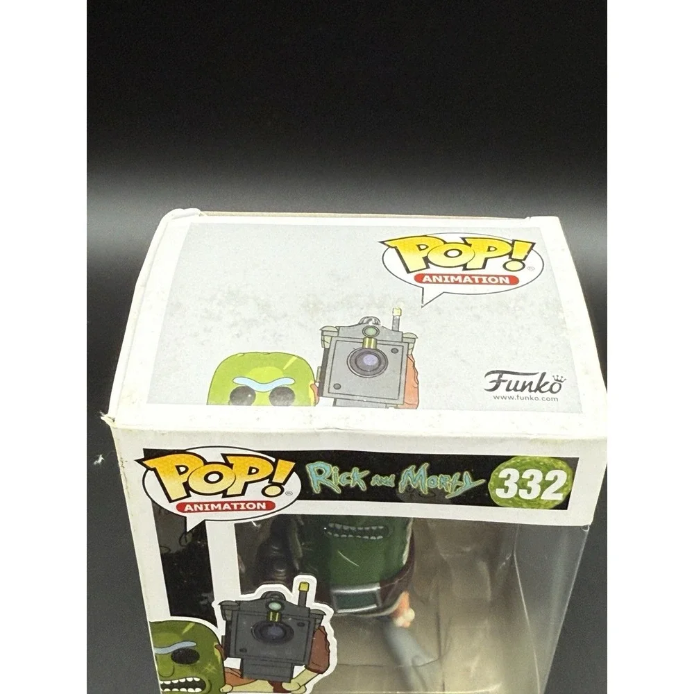 Funko Pop! Animation: Rick and Morty Pickle Rick #332 with Laser and Protector